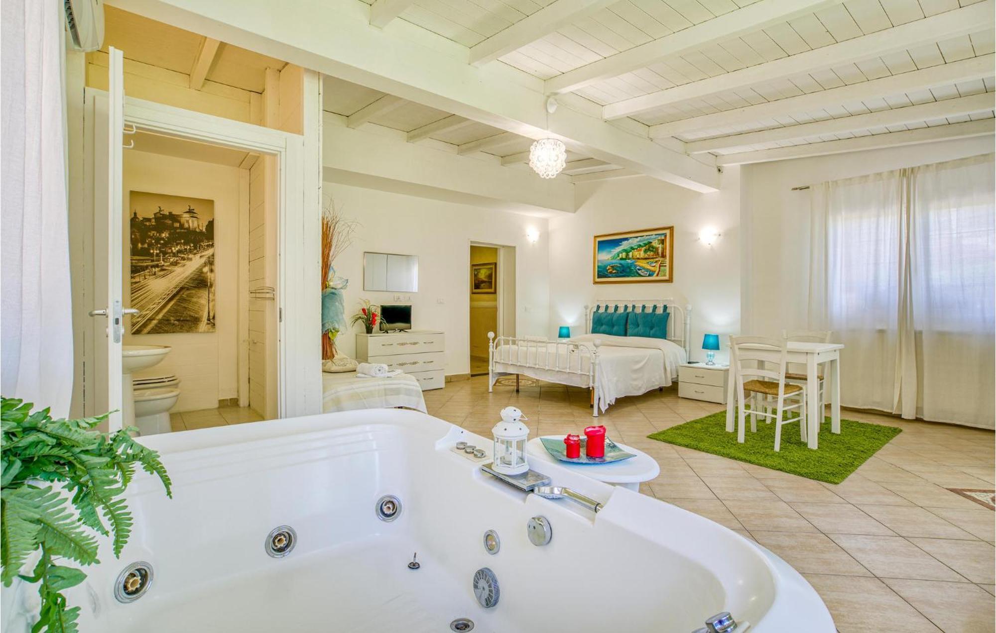 Beautiful Home In Fiumicino With Wifi Exterior foto