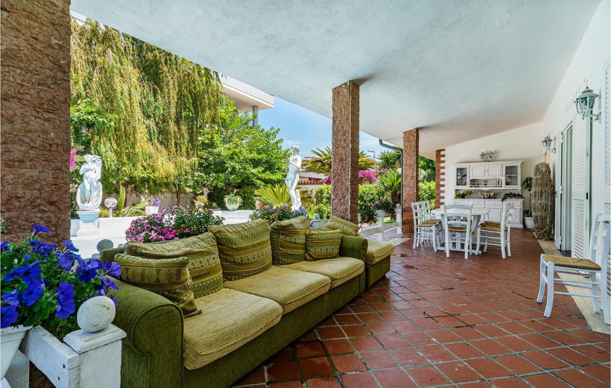 Beautiful Home In Fiumicino With Wifi Exterior foto